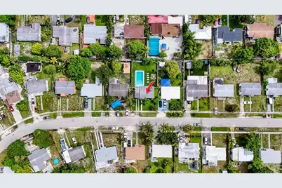 1013 NW 12th St, Fort Lauderdale, FL 33311 - Photo 29
