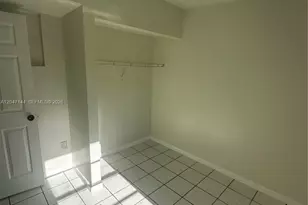 821 SW 2nd St, Florida City, FL 33034 - Photo 23