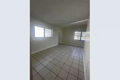 821 SW 2nd St, Florida City, FL 33034 - Photo 21