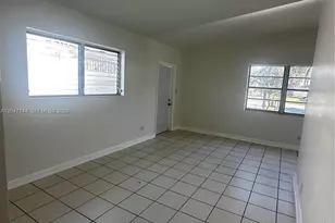 821 SW 2nd St, Florida City, FL 33034 - Photo 21