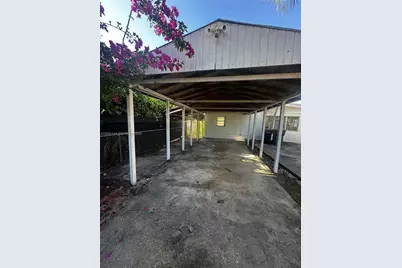 821 SW 2nd St, Florida City, FL 33034 - Photo 3
