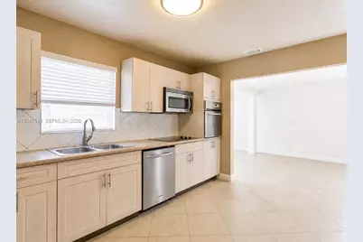 19125 NW 22nd Ave #n/a, Miami Gardens, FL 33056 - Photo 7