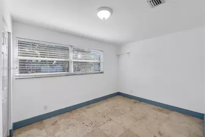 1541 SW 52nd Ave, Plantation, FL 33317 - Photo 9