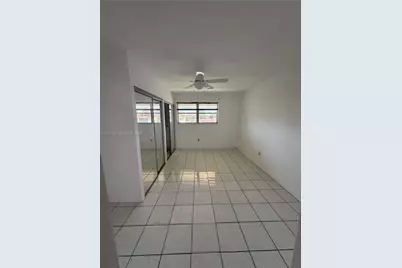 2880 NE 203rd St #32, Aventura, FL 33180 - Photo 7