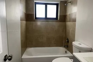 1330 W 29th St, Hialeah, FL 33012 - Photo 13