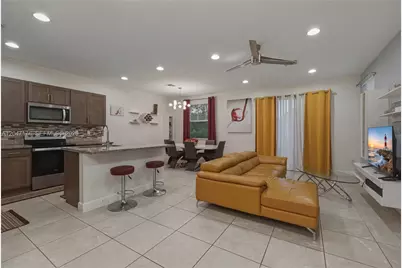 4812 NW 48th Ter, Tamarac, FL 33319 - Photo 5