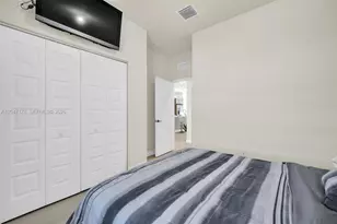 8045 NW 104th Ave, Doral, FL 33178 - Photo 17