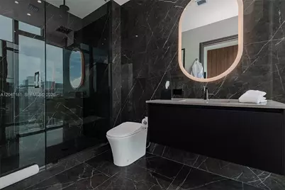 20 NE 11 #4404, Miami, FL 33132 - Photo 5