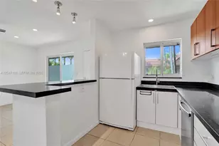 3050 NE 5th Terrace, Wilton Manors, FL 33334 - Photo 11