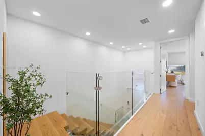 3030 NE 208th St, Aventura, FL 33180 - Photo 9