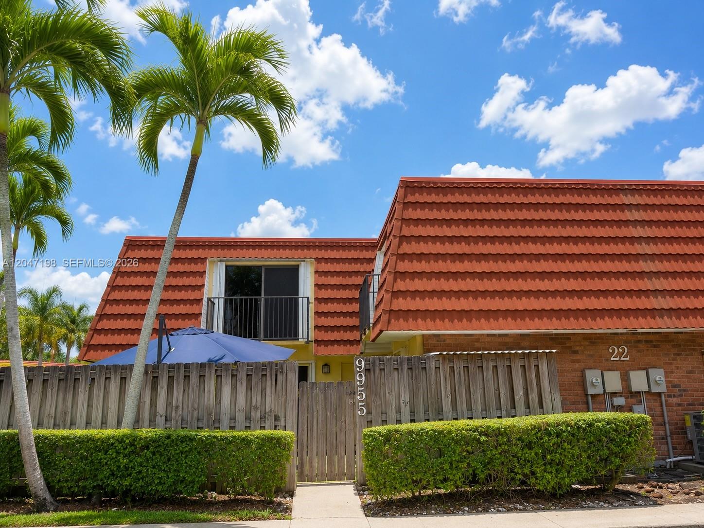 9955 NW 6th Ct - 9955 NW 6th Ct, Plantation, FL 33324 Luxury Property | Jose Angel Pina