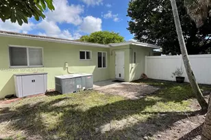 2500 NW 9th Ln, Wilton Manors, FL 33311 - Photo 17