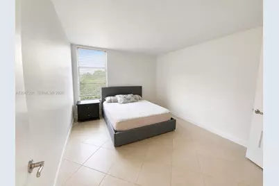 8870 Fontainebleau Blvd #106, Miami, FL 33172 - Photo 7
