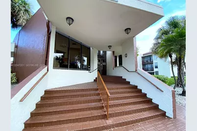 8870 Fontainebleau Blvd #106, Miami, FL 33172 - Photo 27