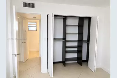 8870 Fontainebleau Blvd #106, Miami, FL 33172 - Photo 13