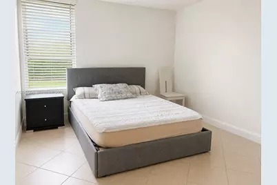 8870 Fontainebleau Blvd #106, Miami, FL 33172 - Photo 9
