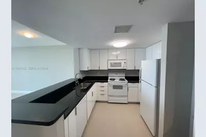 1250 S Miami Ave #2111, Miami, FL 33130 - Photo 7