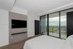 20 NE 11th St, Miami, FL 33132 - Photo 19
