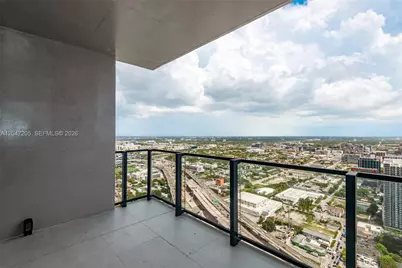 20 NE 11 St #4901, Miami, FL 33132 - Photo 15