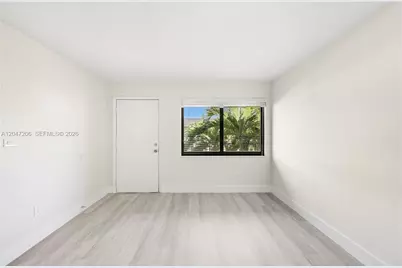 1330 W 29th St #34, Hialeah, FL 33012 - Photo 3