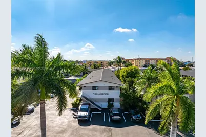1330 W 29th St #34, Hialeah, FL 33012 - Photo 7