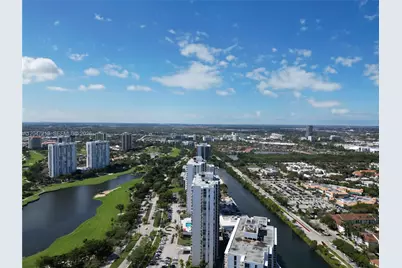 3625 N Country Club Dr #2409, Aventura, FL 33180 - Photo 3
