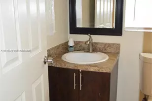 1741 SW 40th Terrace, Fort Lauderdale, FL 33317 - Photo 19