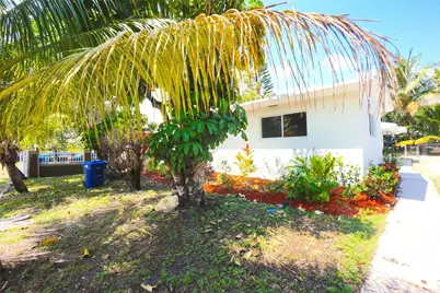 1497 NE 118th Ter #2, Miami, FL 33161 - Photo 1