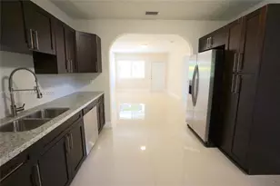 1497 NE 118th Terrace, Miami, FL 33161 - Photo 5