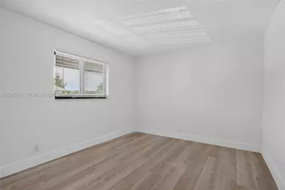 615 NE 26th St #7, Wilton Manors, FL 33305 - Photo 11