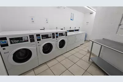 800 Parkview Dr #912, Hallandale Beach, FL 33009 - Photo 23