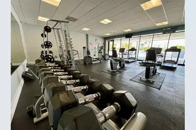 3675 N Country Club Dr #2007, Aventura, FL 33180 - Photo 37