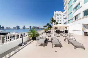 18000 N Bay Rd, Sunny Isles Beach, FL 33160 - Photo 23