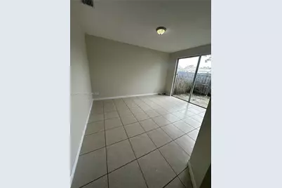2812 SE 16th Ave #121, Homestead, FL 33035 - Photo 3