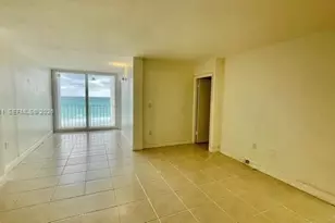 6450 Collins Ave, Miami Beach, FL 33141 - Photo 9
