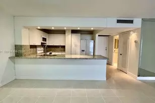 6450 Collins Ave, Miami Beach, FL 33141 - Photo 3