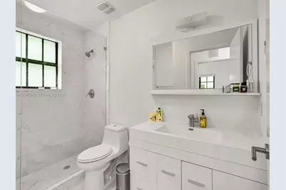 1901 S Le Jeune Rd #2, Coral Gables, FL 33134 - Photo 7