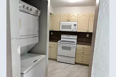 11800 SW 18th St #322-4, Miami, FL 33175 - Photo 5