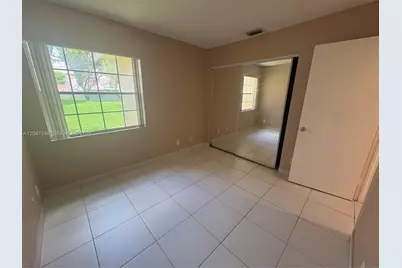 1479 Springside Dr, Weston, FL 33326 - Photo 11