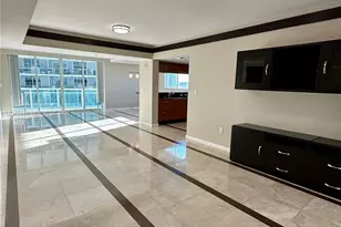 1800 N Bayshore Dr, Miami, FL 33132 - Photo 9