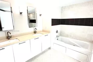 1800 N Bayshore Dr, Miami, FL 33132 - Photo 15