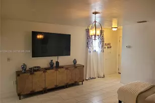 6691 W 15th Ct, Hialeah, FL 33012 - Photo 3