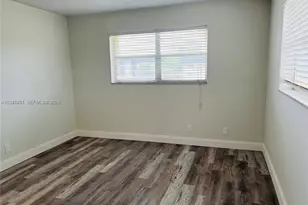 8025 S Colony Cir S, Tamarac, FL 33321 - Photo 5