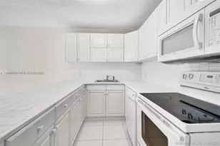 1228 West Ave, Miami Beach, FL 33139 - Photo 7