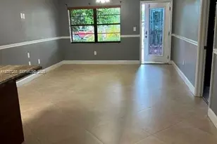 1065 NW 15th St, Homestead, FL 33030 - Photo 5