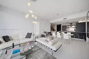 200 Biscayne Blvd Way, Miami, FL 33131 - Photo 9