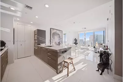 200 Biscayne Boulevard Way #5110, Miami, FL 33131 - Photo 15