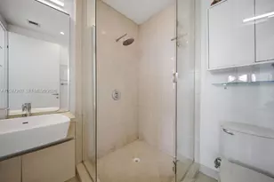 200 Biscayne Blvd Way, Miami, FL 33131 - Photo 37