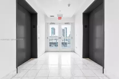 601 NE 36th St #2203, Miami, FL 33137 - Photo 3