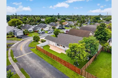 4495 NW 99th Ave, Sunrise, FL 33351 - Photo 55